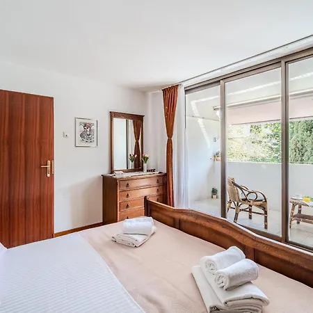 Apartmán Pine Three - Centre Split